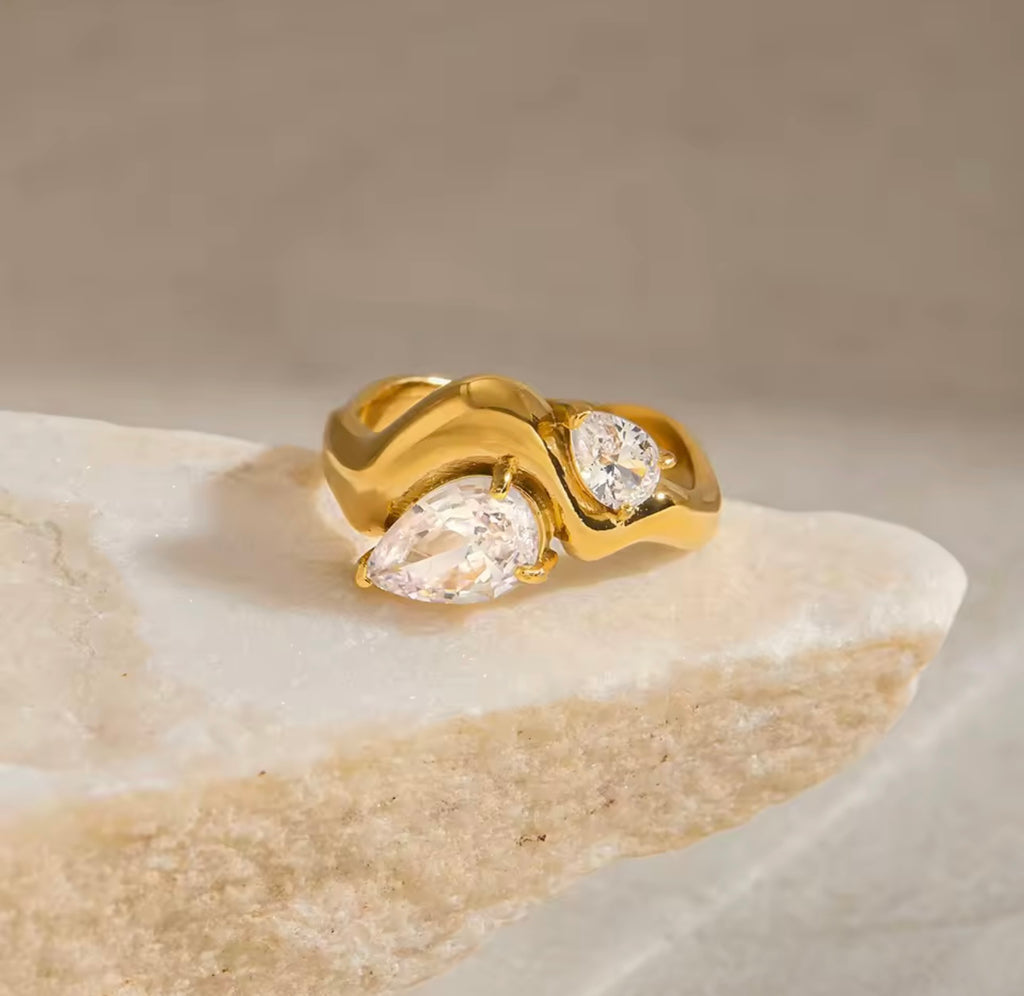 Wave Duo Ring