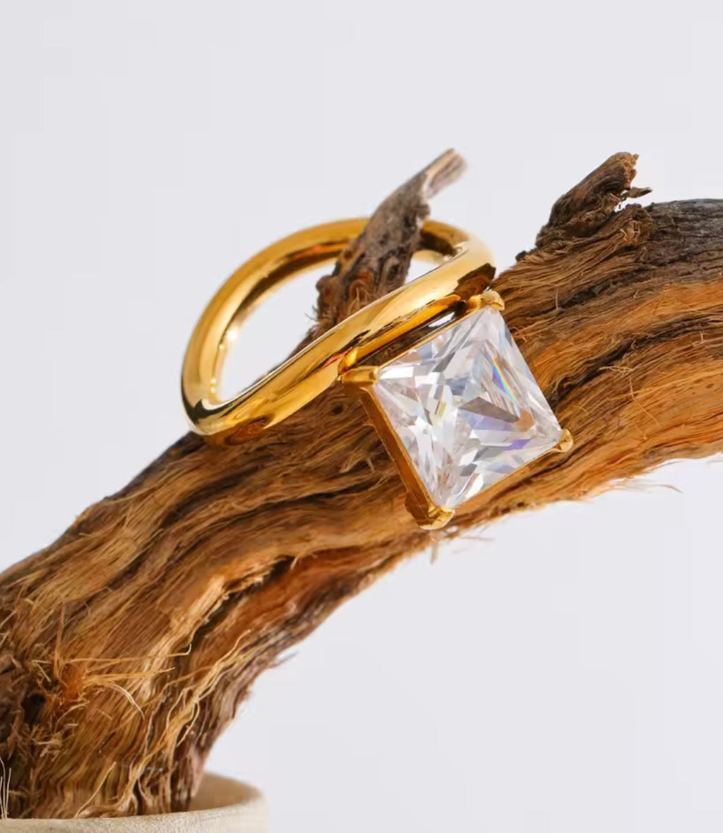 Square-Cut Statement Ring